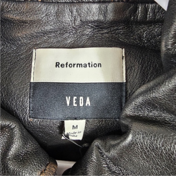 NWOT Veda Bennett Oversized Leather Bomber - Picture 5 of 13
